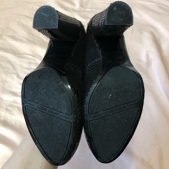 🍄Nine West sequined chunky black heels - Picture 3 of 8